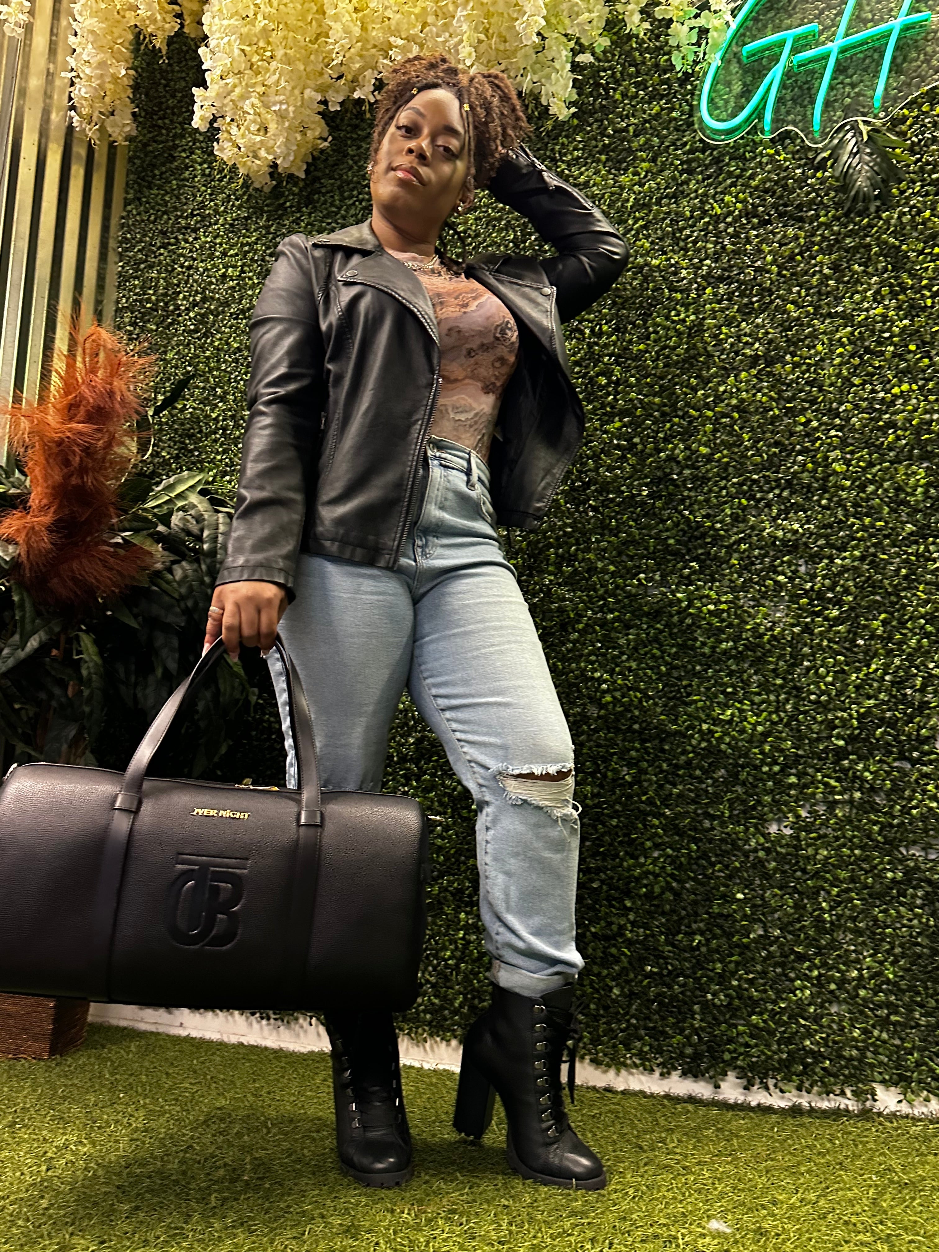 The Timeless Appeal of Leather: Why It’s Still the Go-To Material for Luxury Bags